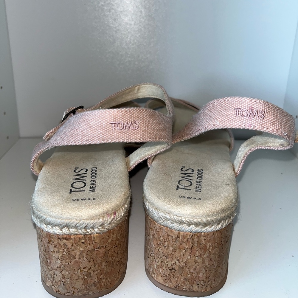 Toms Candice Strappy Cork Platform Sandal Wedge Peach Whip Chambray Canvas 9.5 - Picture 2 of 10